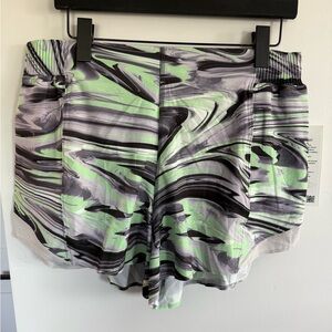 NWT Lululemon Hotty Hot High-Rise Short 4" *Special Edition Size 12